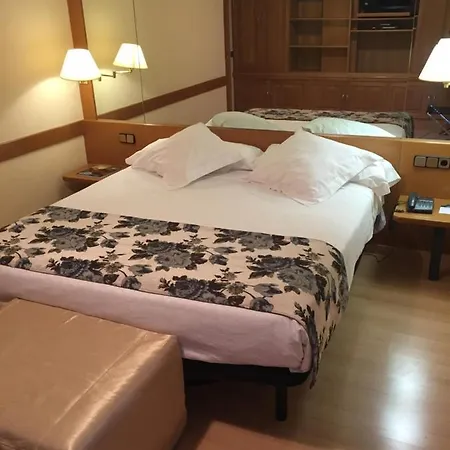 Arcos Hotell Segovia