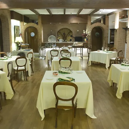 Hotell Arcos 4*