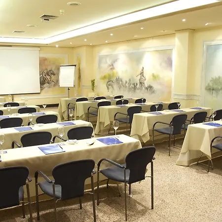 Arcos Hotell 4*