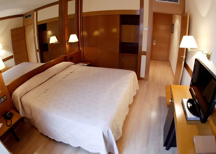 Arcos فندق شقوبية